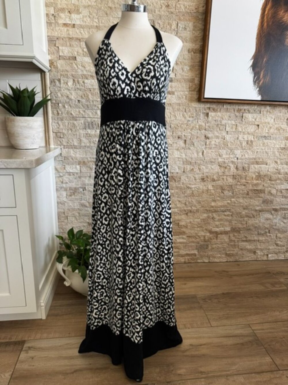 Karen Kane Halter Maxi Dress Black & White NWOT Retail $138.00